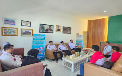 MAN IC Bangka Tengah dan JNE Bangun Sinergi Layanan Pengiriman Barang bagi Orang Tua Murid