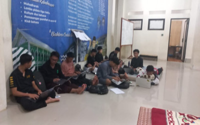 Persiapan Sidang KTI, Murid Kelas XI Angkatan Ferxena  MAN Insan Cendekia Bangka Tengah Tampak Antusias