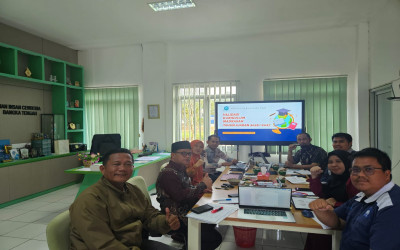 Pengawas Madrasah Validasi Dokumen Kurikulum MAN IC Bangka Tengah