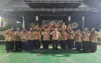Sangga Pramuka Penegak MAN IC Bangka Tengah Ikuti Upacara Malam Ulang Janji